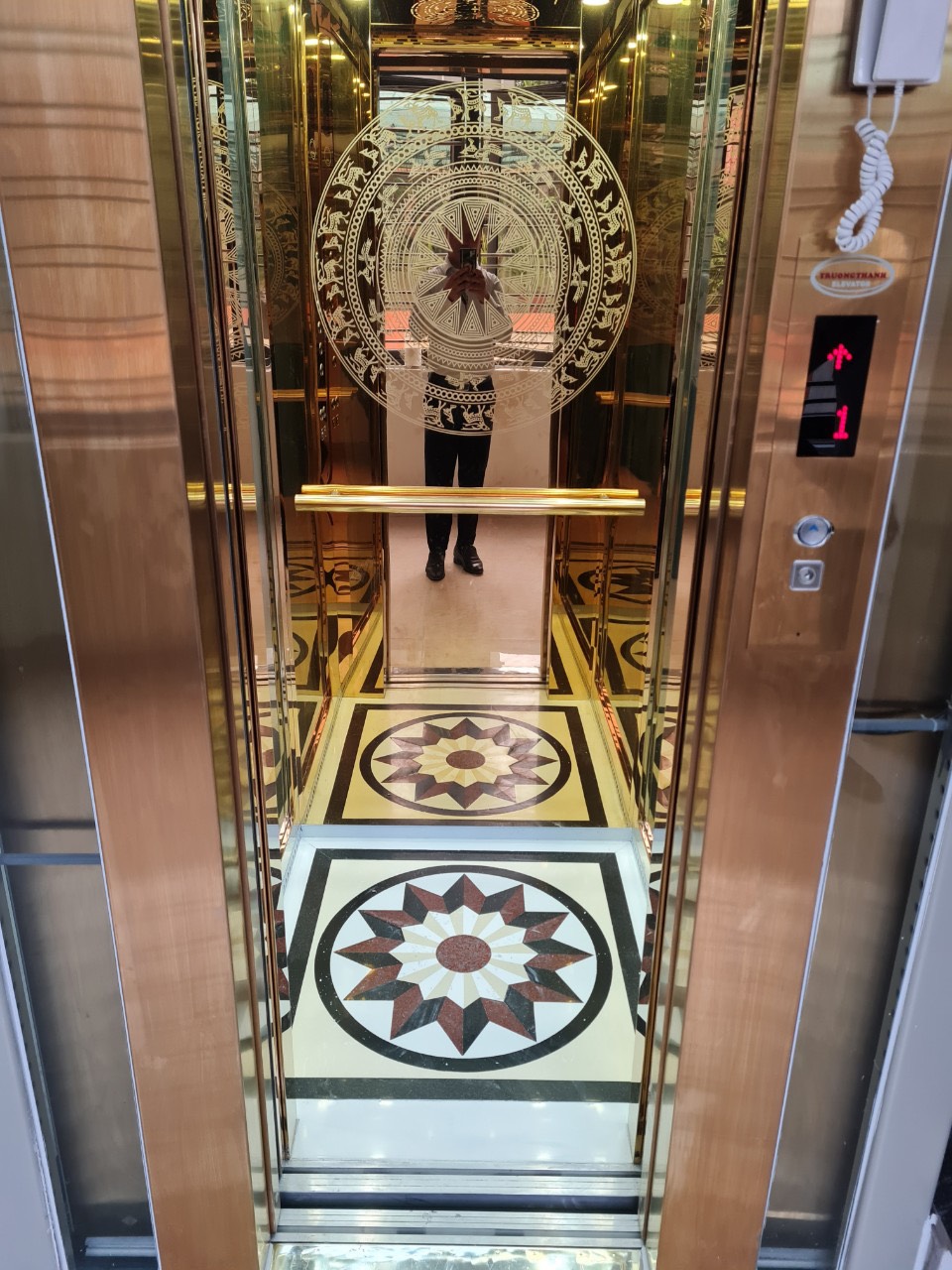 Bảo dưỡng định kỳ thang máy là gì?