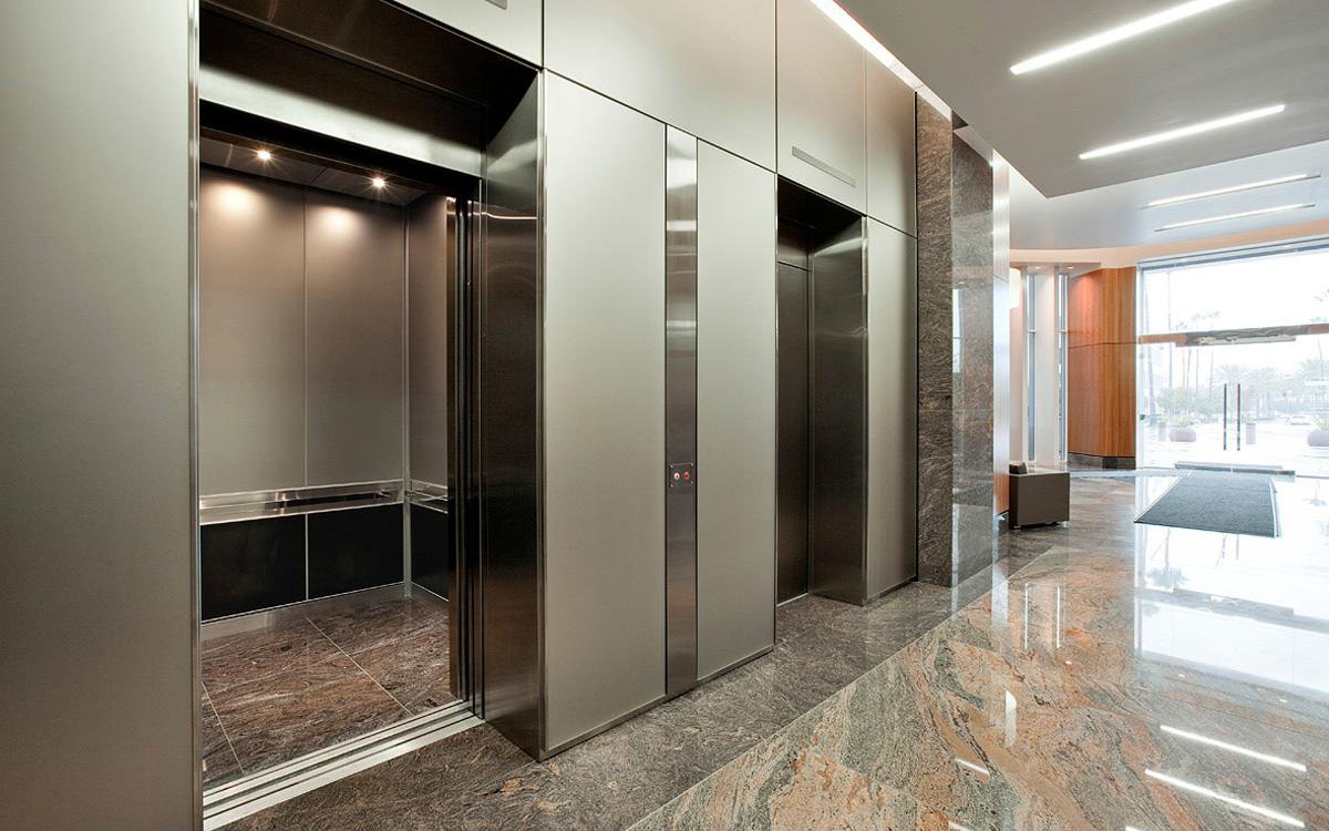 Thang máy chung cư